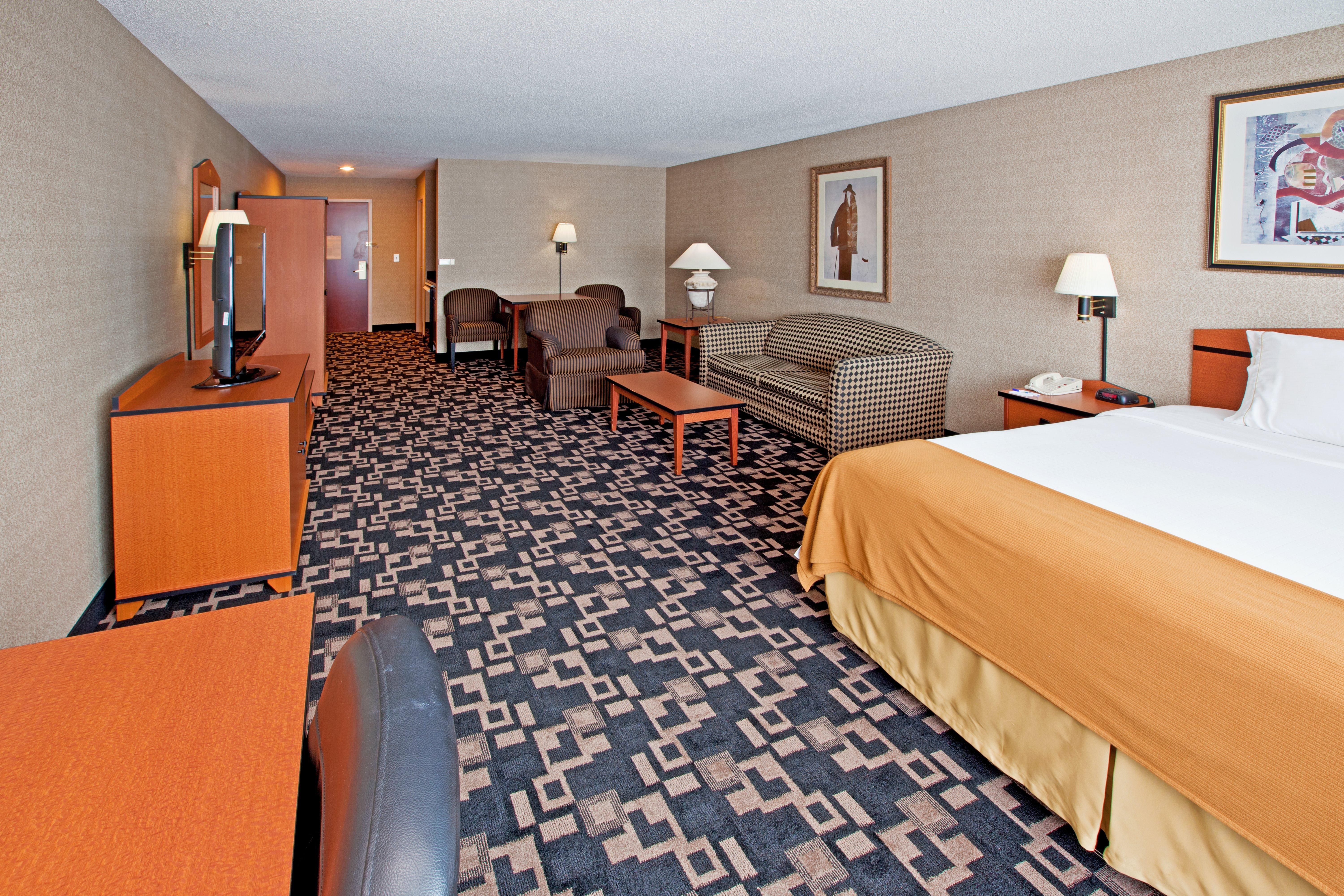 Holiday Inn Express Hotel & Suites Greenwood Pokoj fotografie